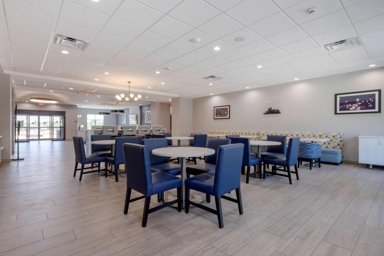 Best Western Plus Choctaw Inn & Suites Esterno foto